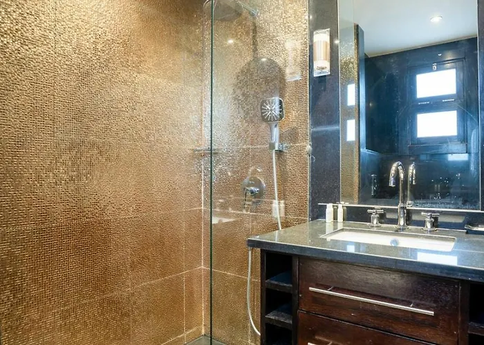 Private Ali Pasha 2br Pool Access + Dining Perks * Hurghada